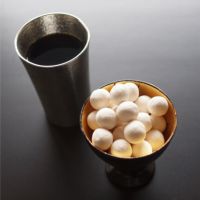 和三盆糖の干菓子 丸わさんぼん（小）｜菓游茜庵